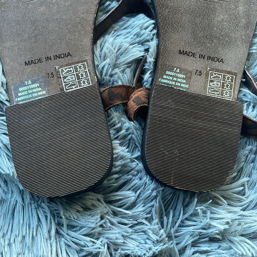 Free People ‘Alina’ Leopard Sandals - Picture 12 of 14